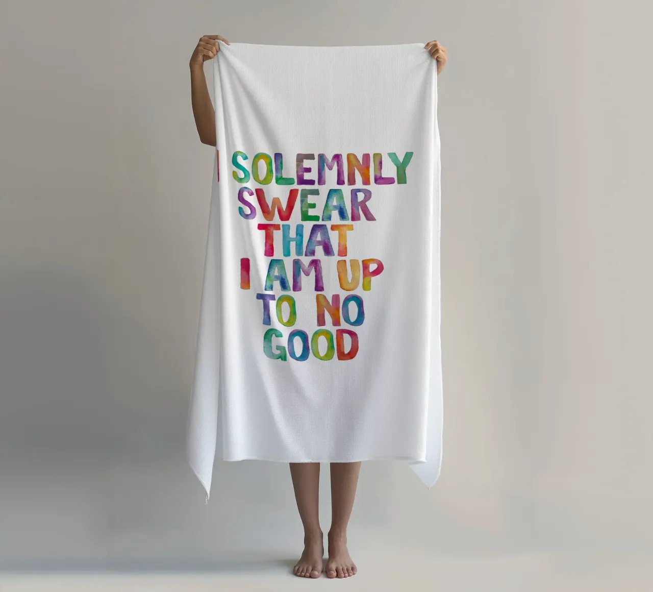 Ik zweer plechtig dat ik niets goeds van plan ben Regenbogen Design strandhanddoek van THE MOTIVATED TYPE