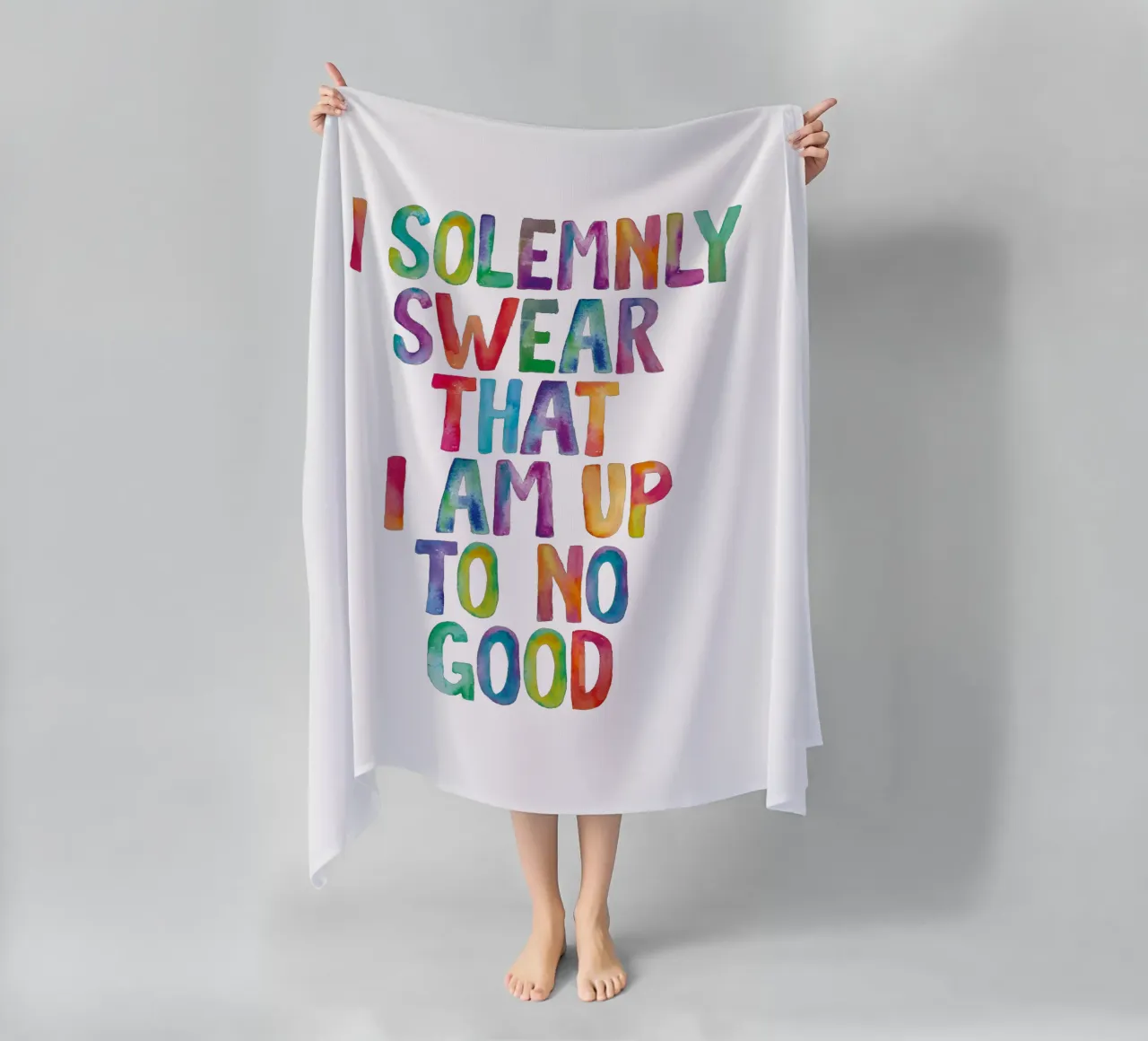 Ik zweer plechtig dat ik niets goeds van plan ben Regenbogen Design strandhanddoek van THE MOTIVATED TYPE