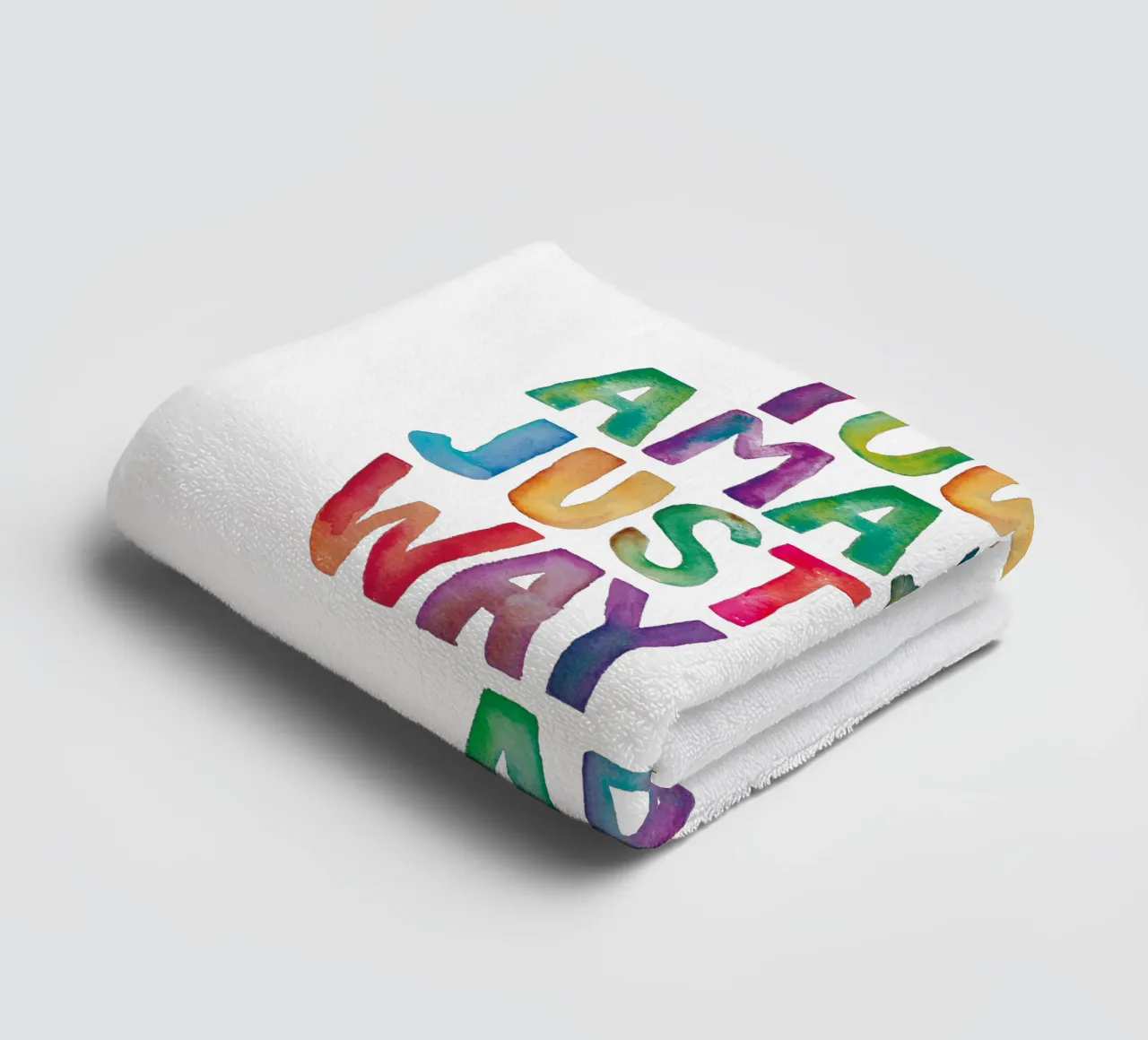 You're Amazing Just The Way You Are Arcobaleno tipografia design asciugamano da bagno da THE MOTIVATED TYPE