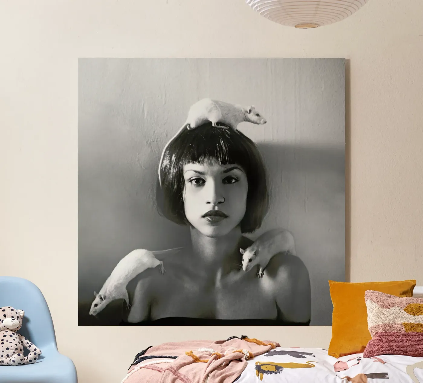 Rat Girl plexiglass da Jovana Rikalo