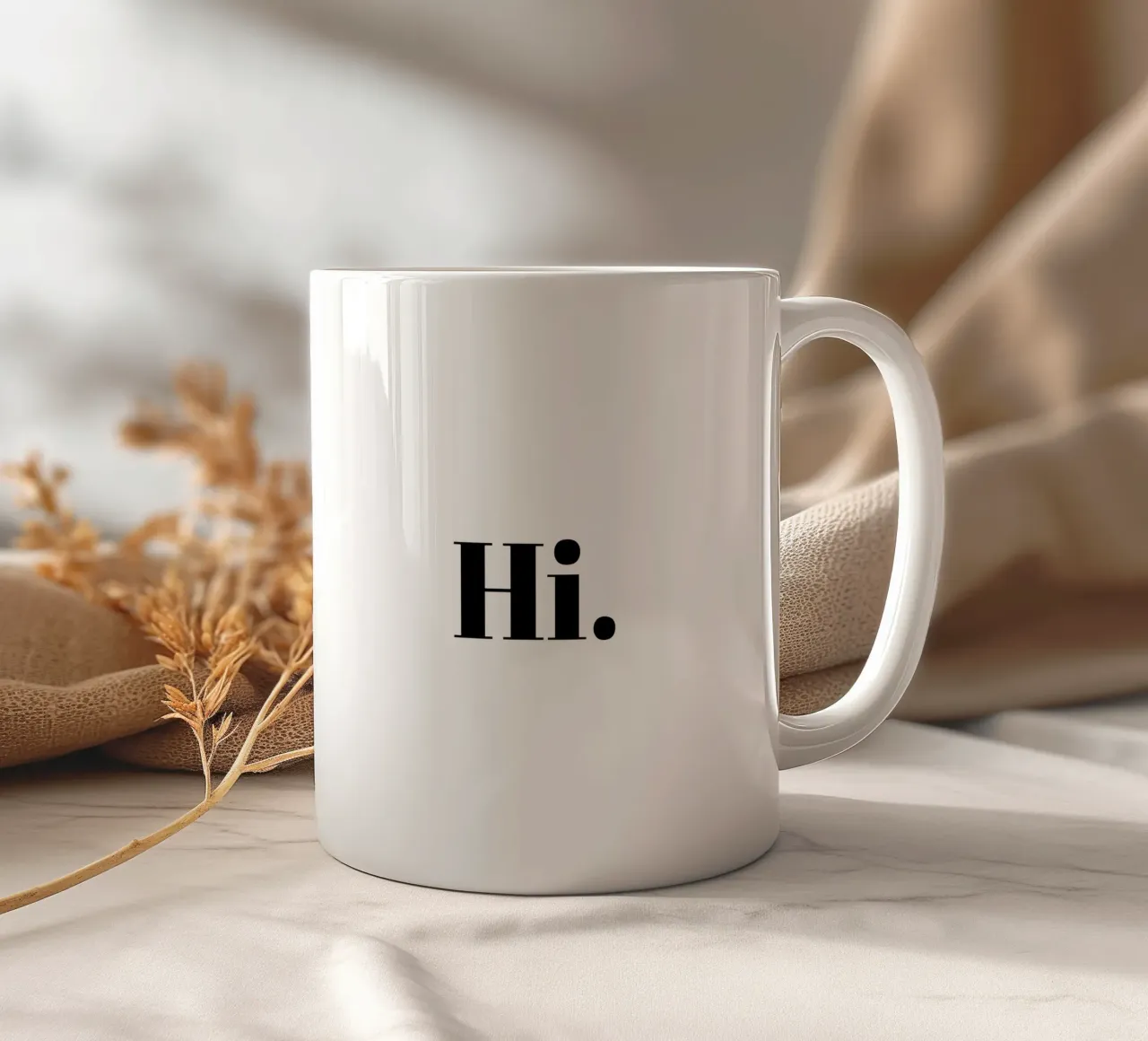 Hi minimalistisch tazza in ceramica da Typo Designs
