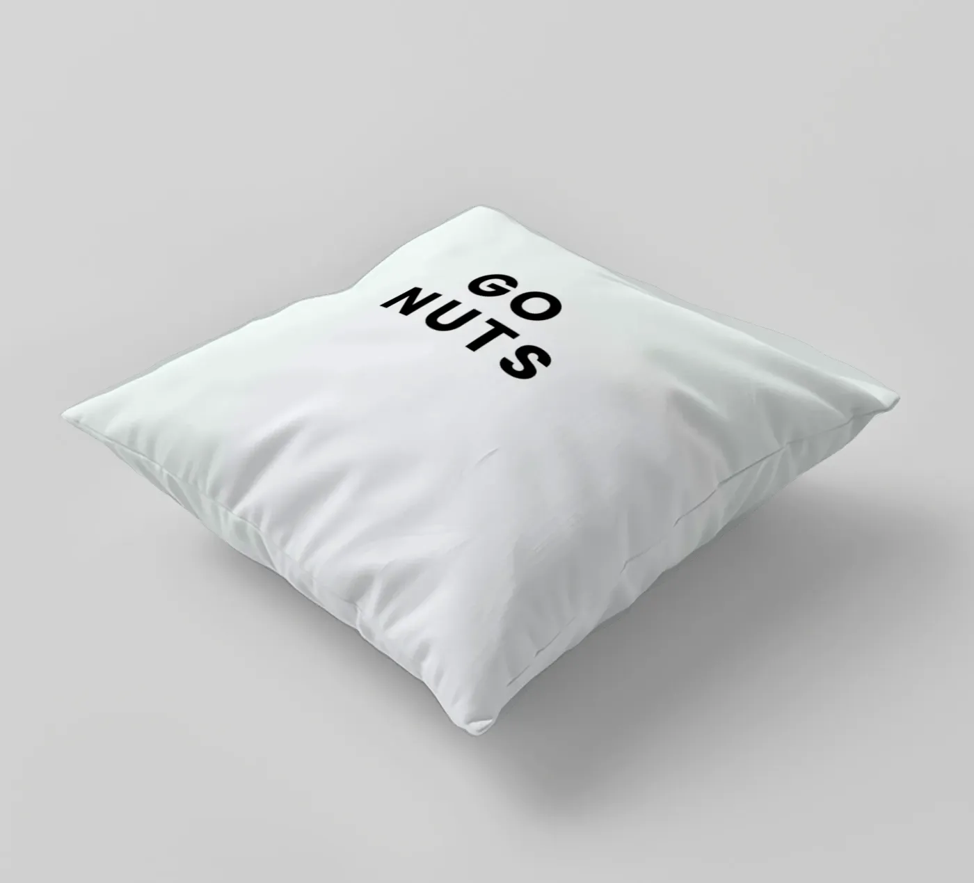 Go Nuts Kissen von Studio One