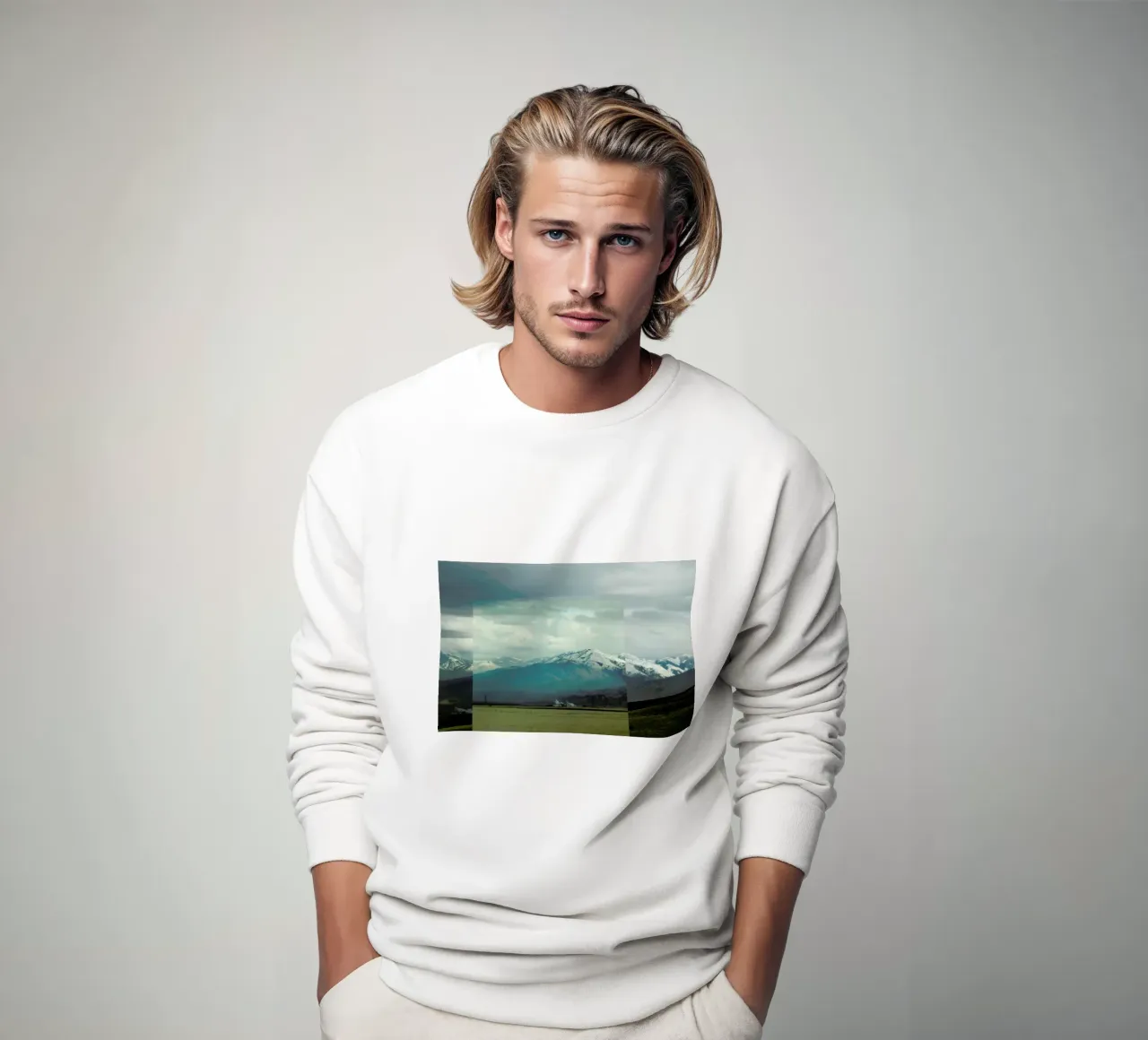 A broken frame sweatshirt van Nicolas Messaritis