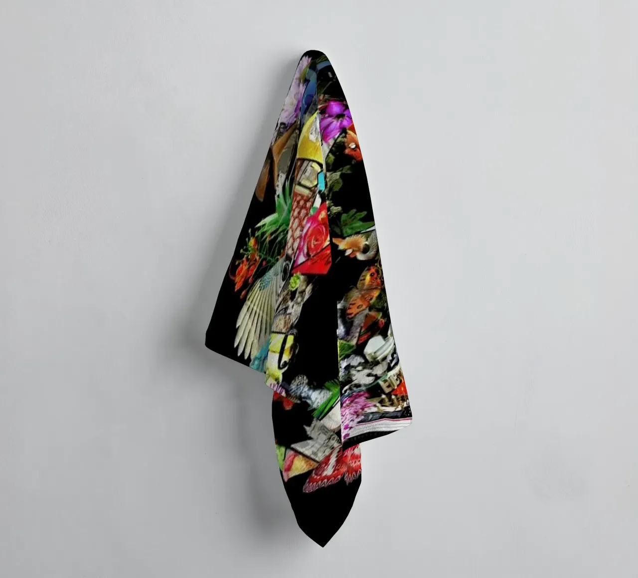 Fragile asciugamano da bagno da Ali Gulec