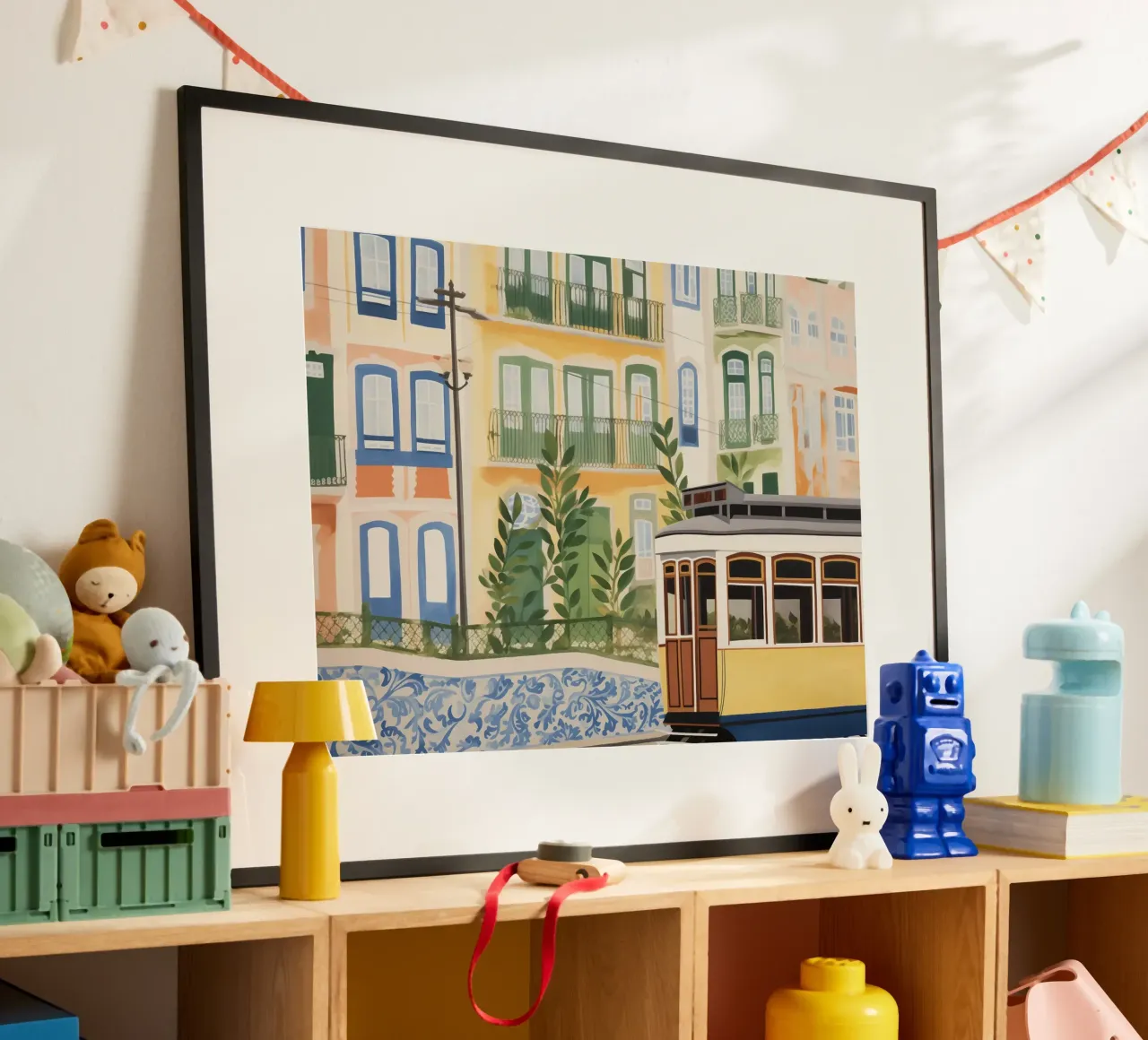 Lisbona, Portogallo, tram di strada, paesaggio acquerello poster con telaio in plastica da Peaches Art Prints