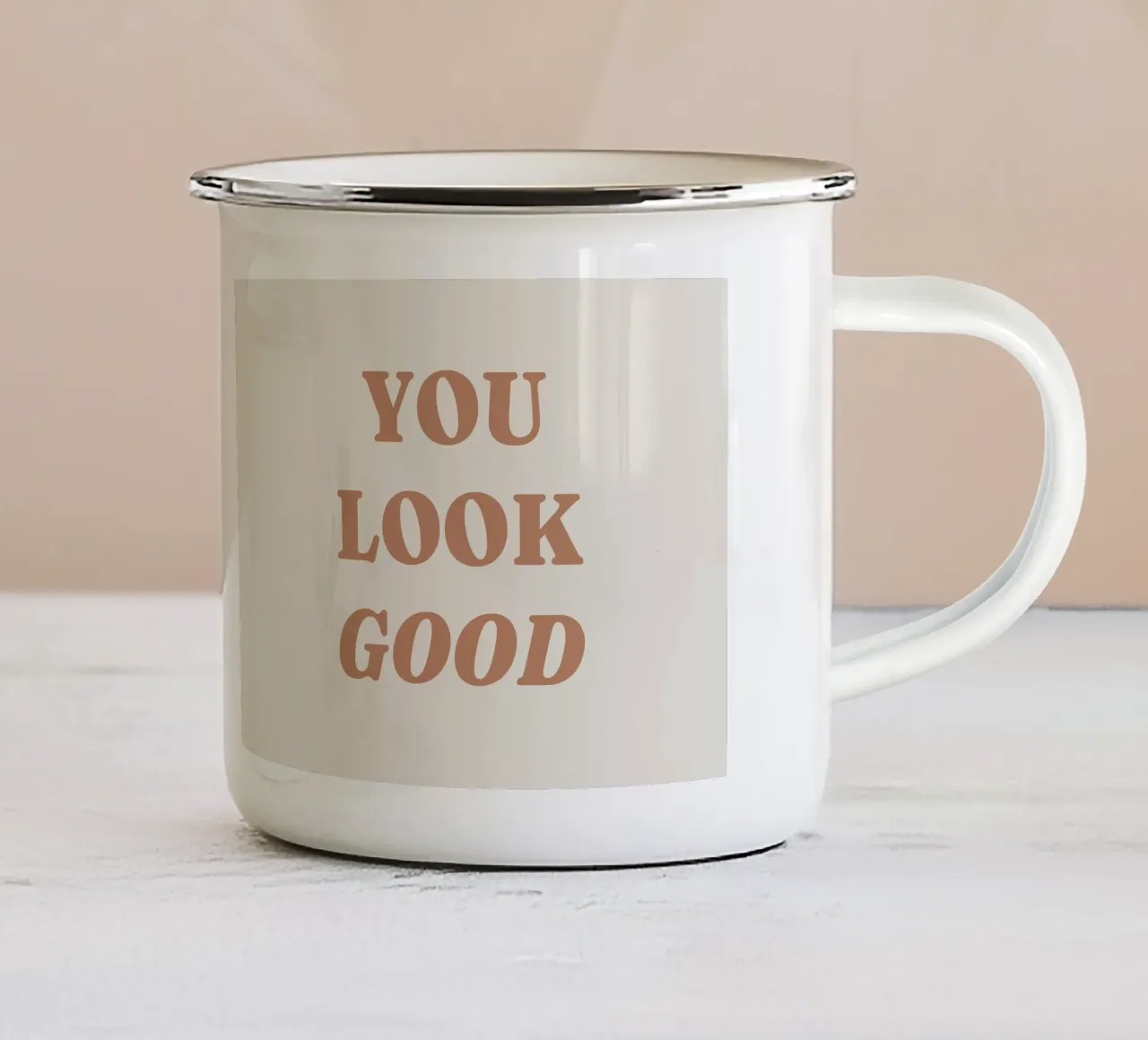 You Look Good tazza in smalto da lucky club
