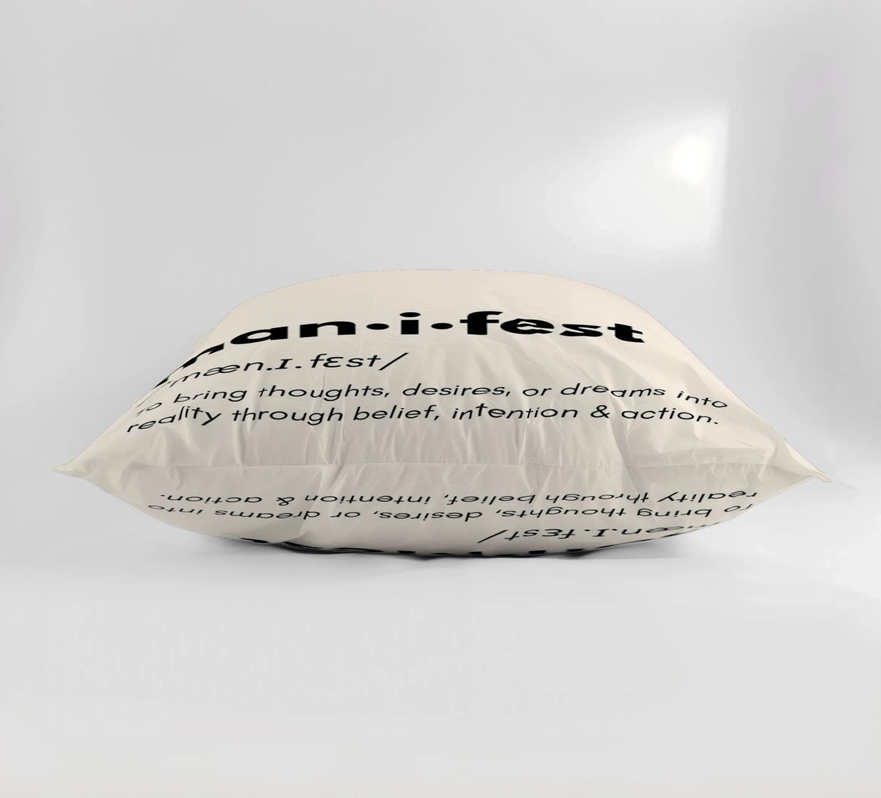 Manifest | Dictionary Style Print cuscino da PrintCessStudio