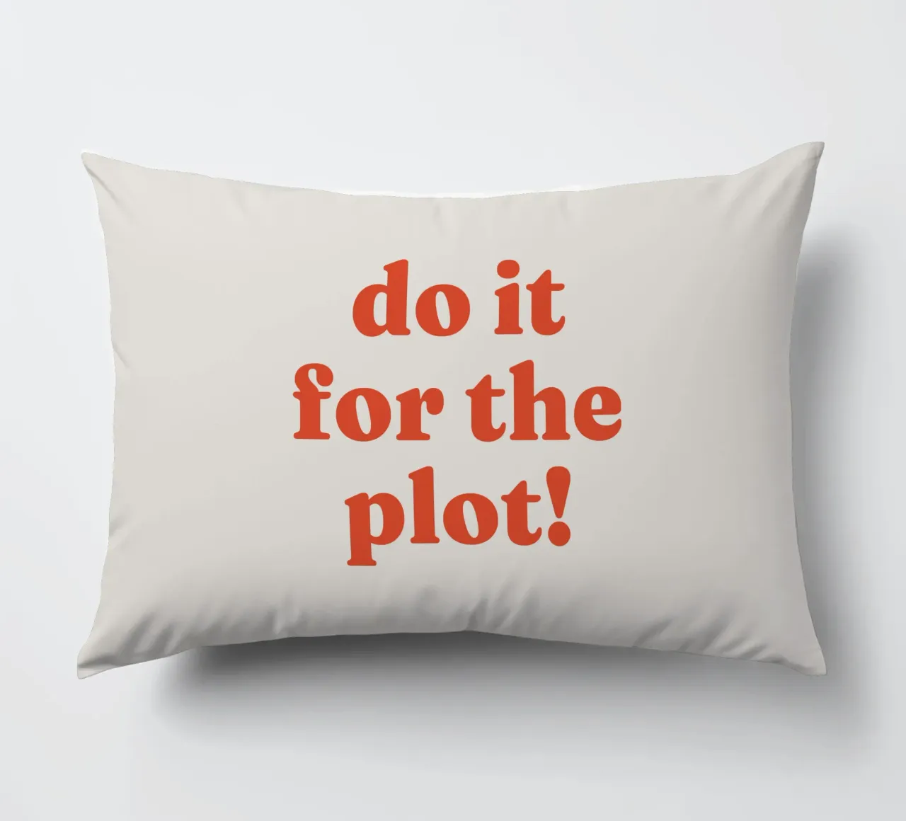 Do it for the plot coussin de lucky club
