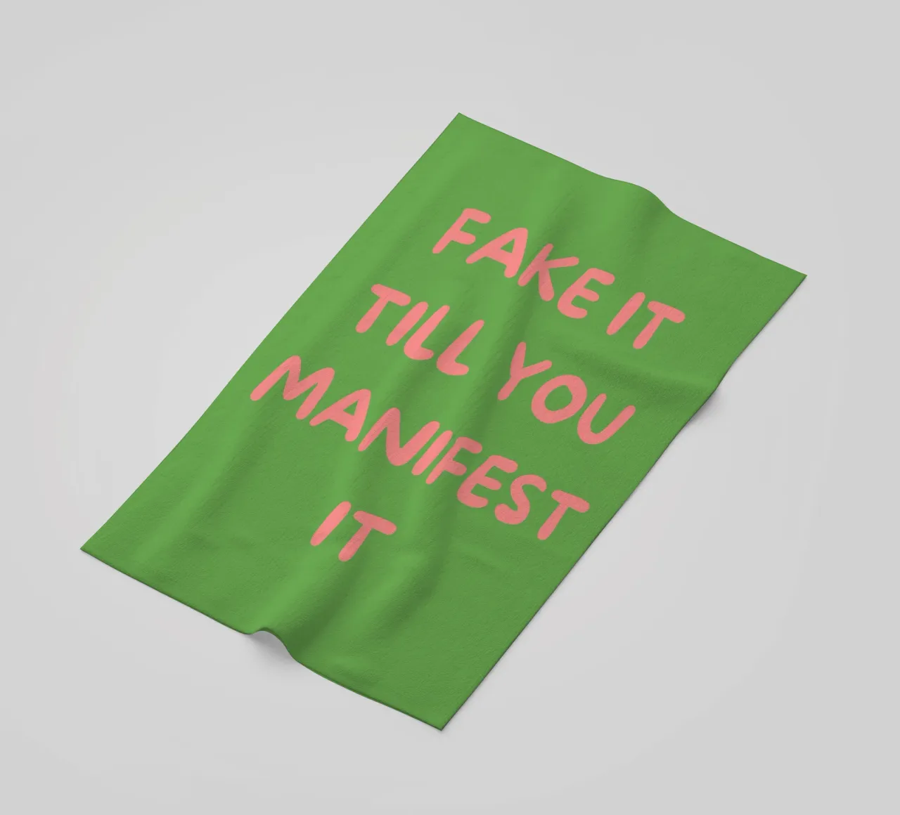 Fake It Till You Manifest It | Green & Pink Typography Art P telo mare da PrintCessStudio