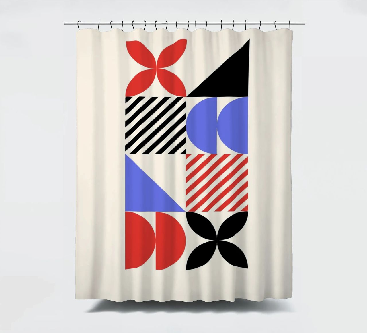 Bauhaus Shapes | Blue, Red & Black Abstract Art Print cortina de baño de PrintCessStudio