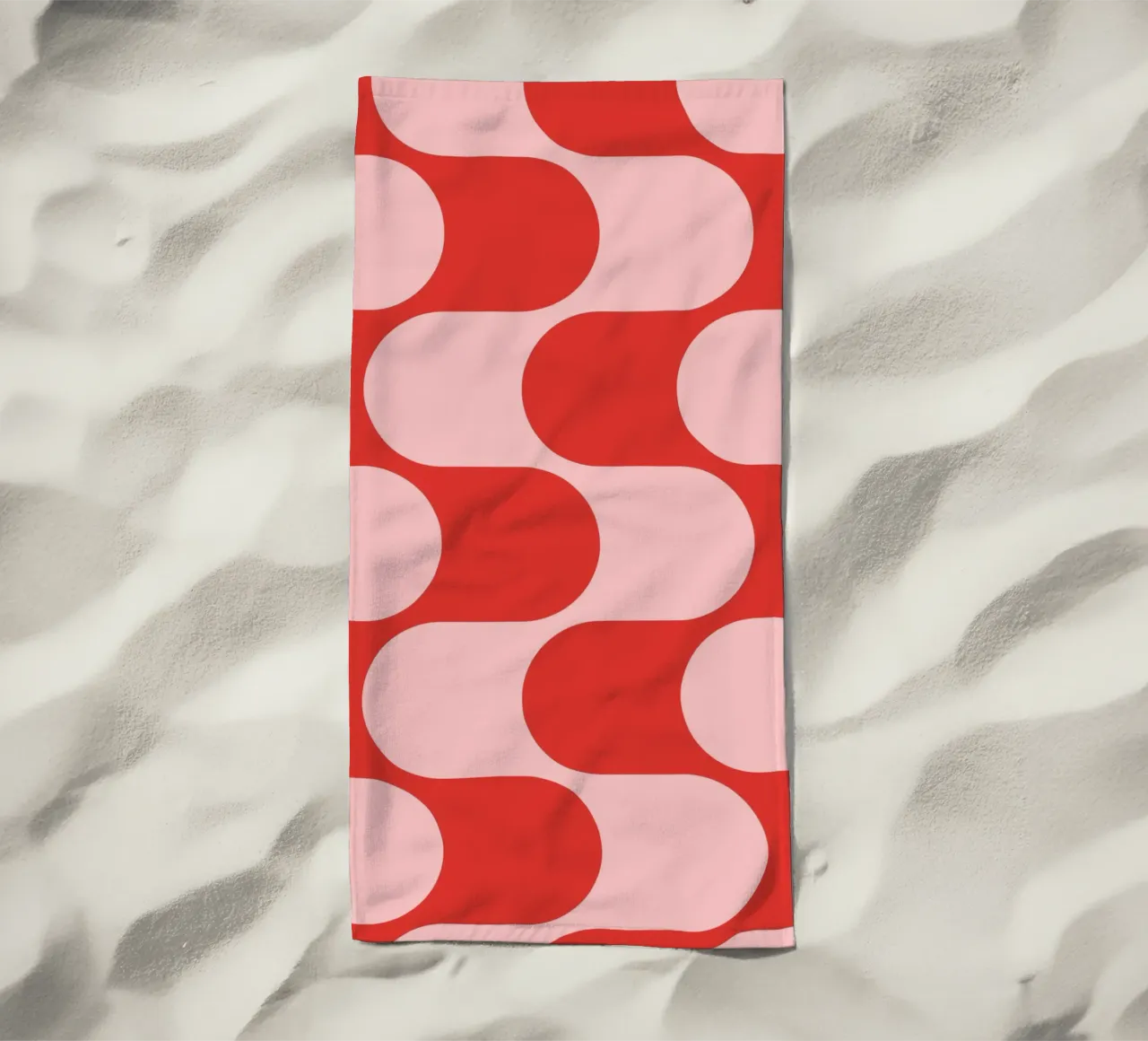 Retro Vibes | Pink & Red 70s-Inspired Art Print telo mare da PrintCessStudio