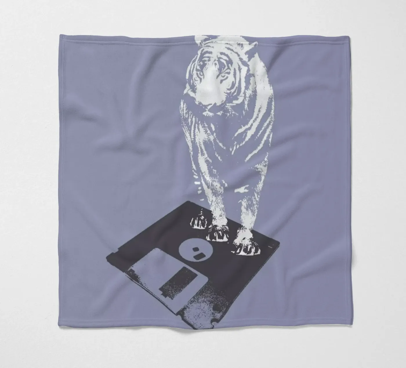 Oldskool 5 Fleecedecke von Evita Witzenhausen