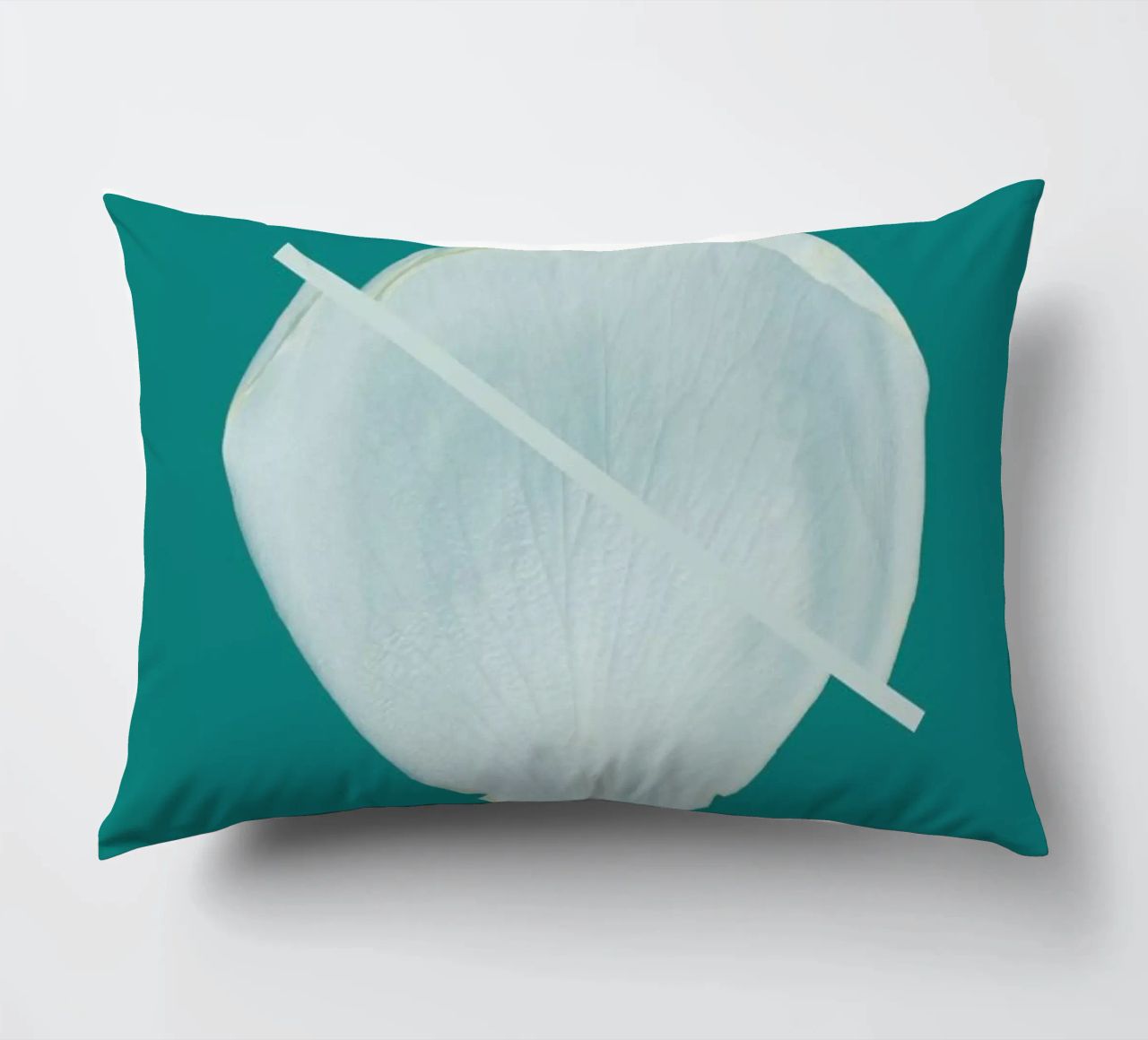 Petal Project No. 03 cuscino da Bryon S. White