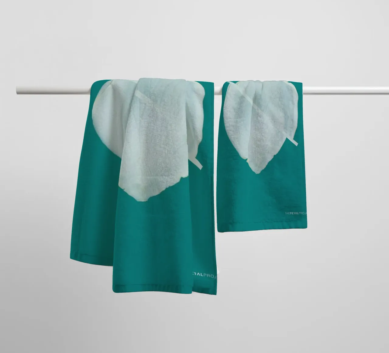 Petal Project No. 03 asciugamano da bagno da Bryon S. White