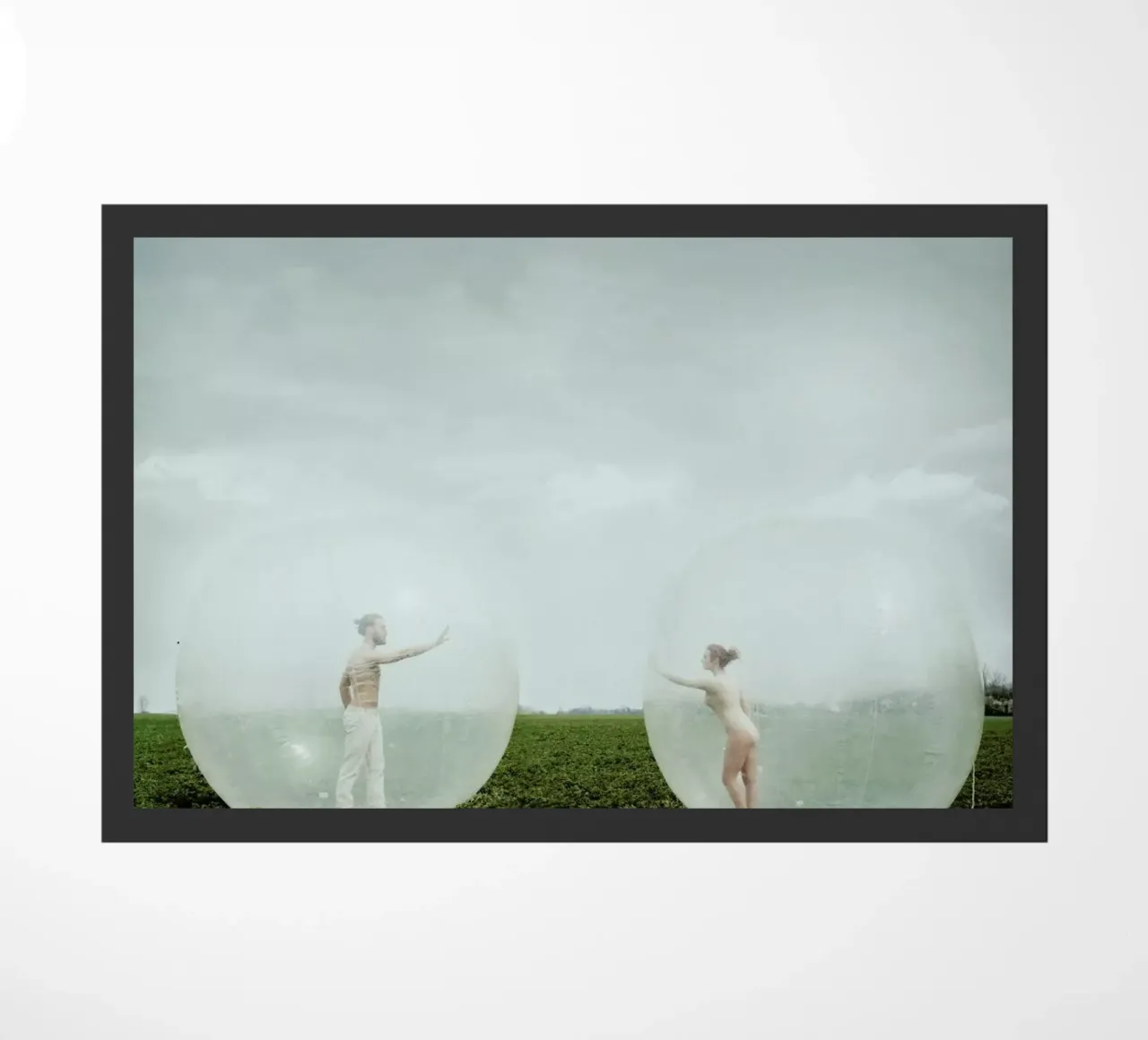 Distance zerbino da Jovana Rikalo