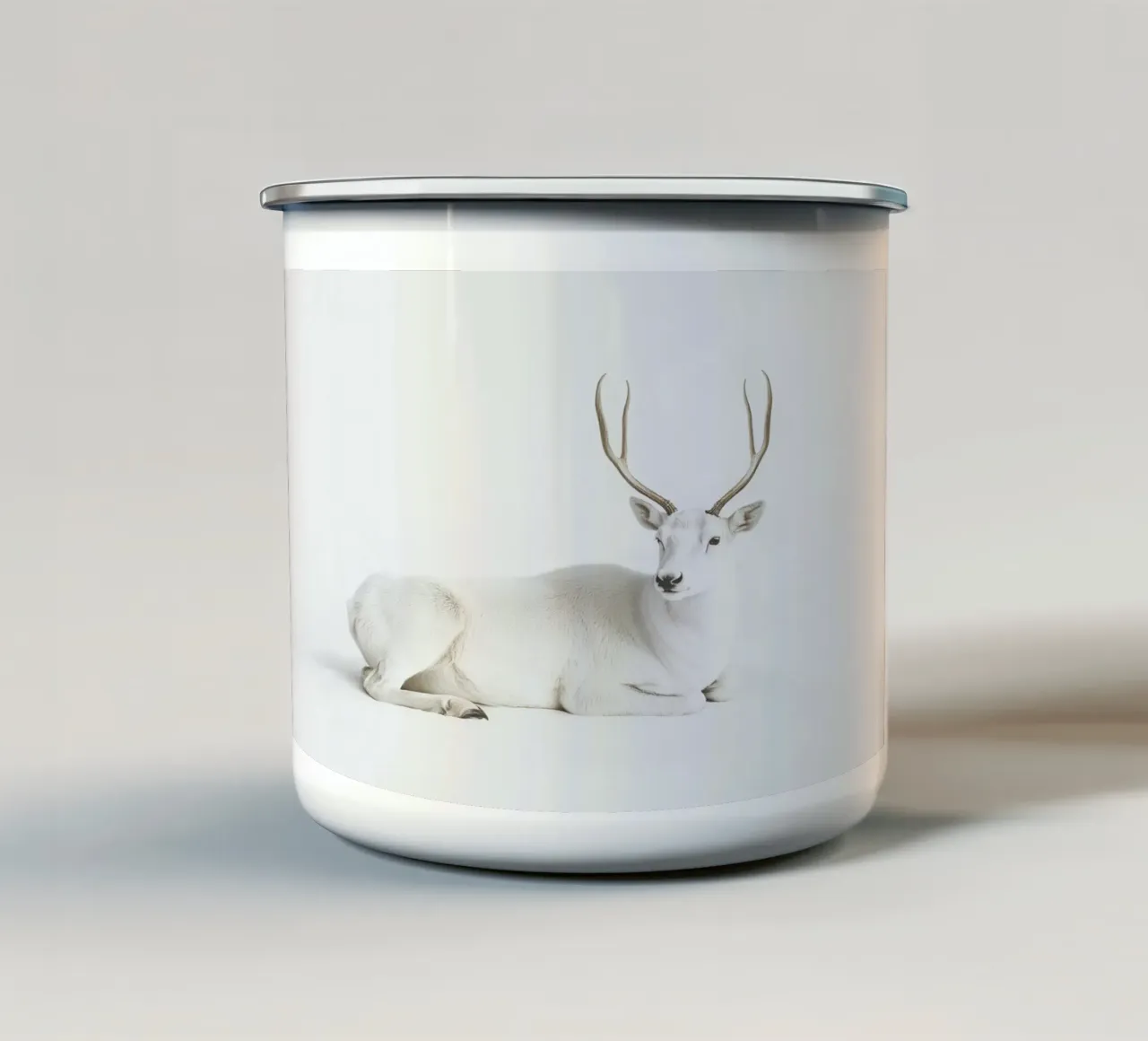 Elegante cervo bianco tazza in smalto da Carinaprint