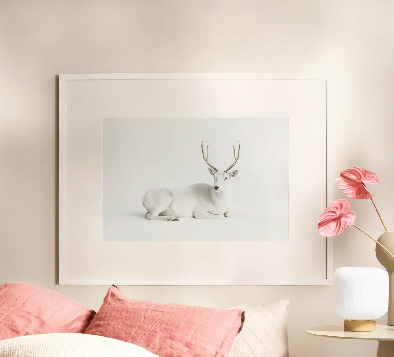 Elegante cervo bianco carta hahnemühle da Carinaprint