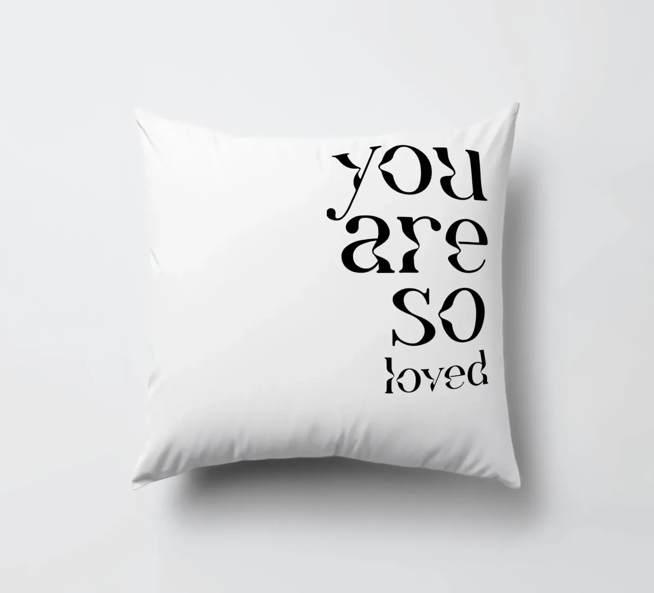 Tipografia You Are So Loved cuscino da YV TYPOGRAPHY