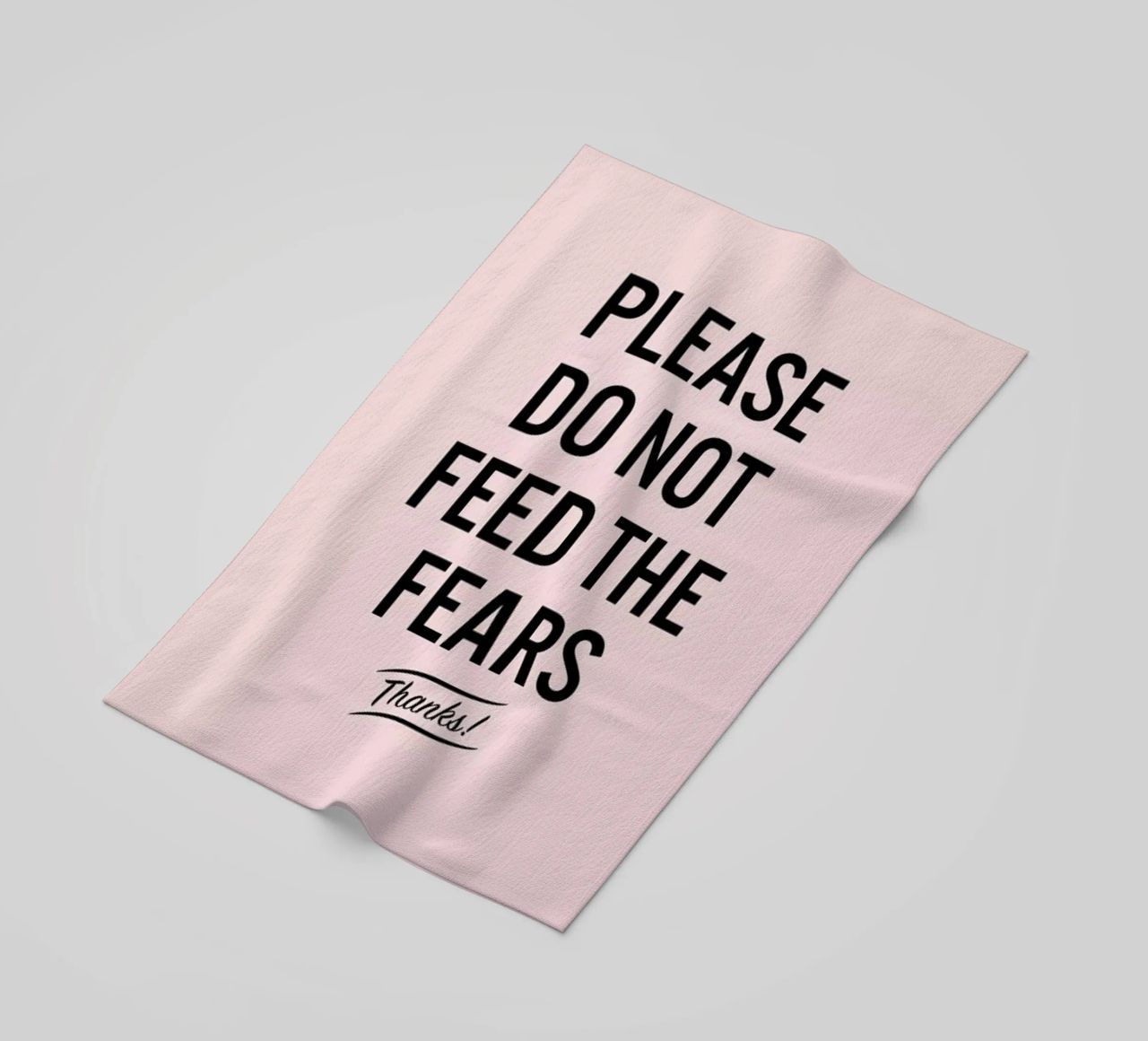 Please Do Not Feed The Fears Strandtuch von LeDieg