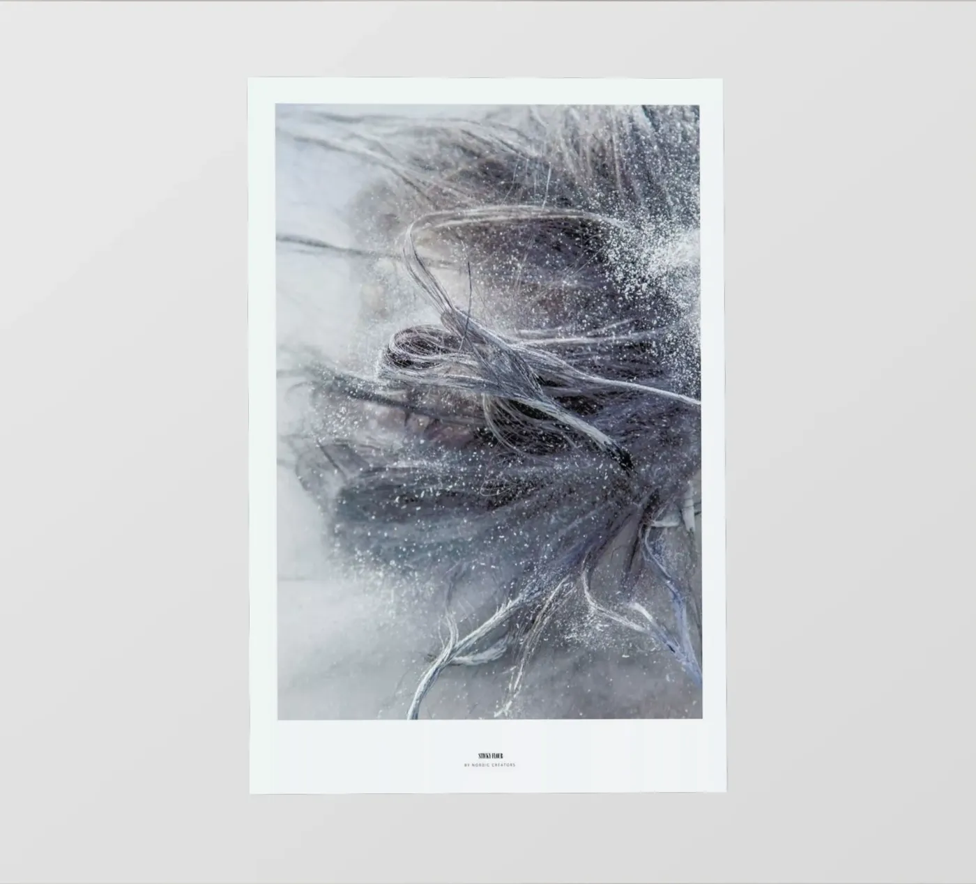 Flour pellicola backlit da Nordic Creators