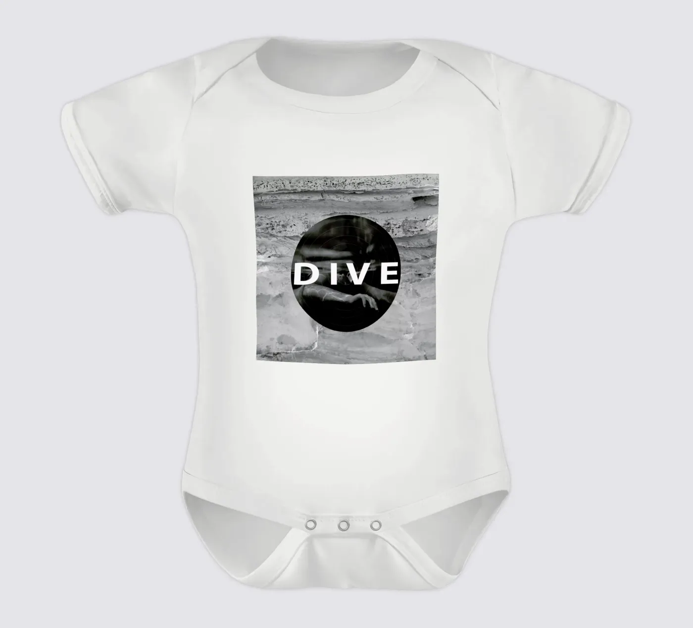 Dive body bébé de Nicolas Messaritis