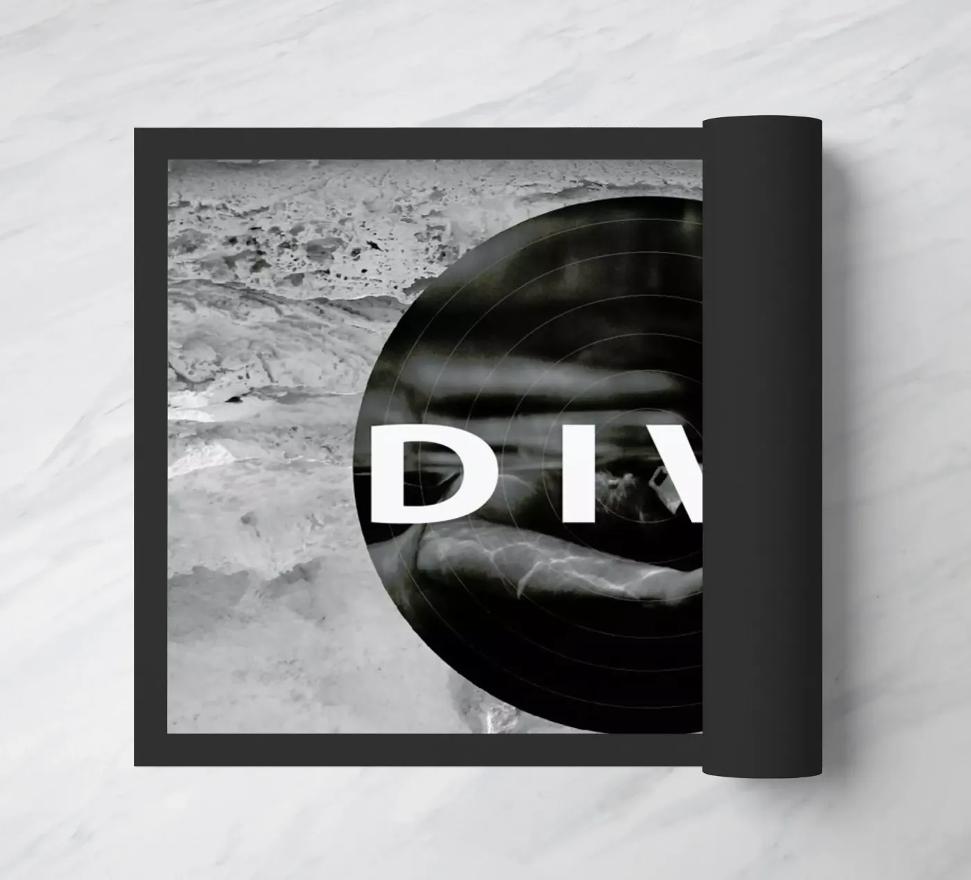 Dive paillasson de Nicolas Messaritis