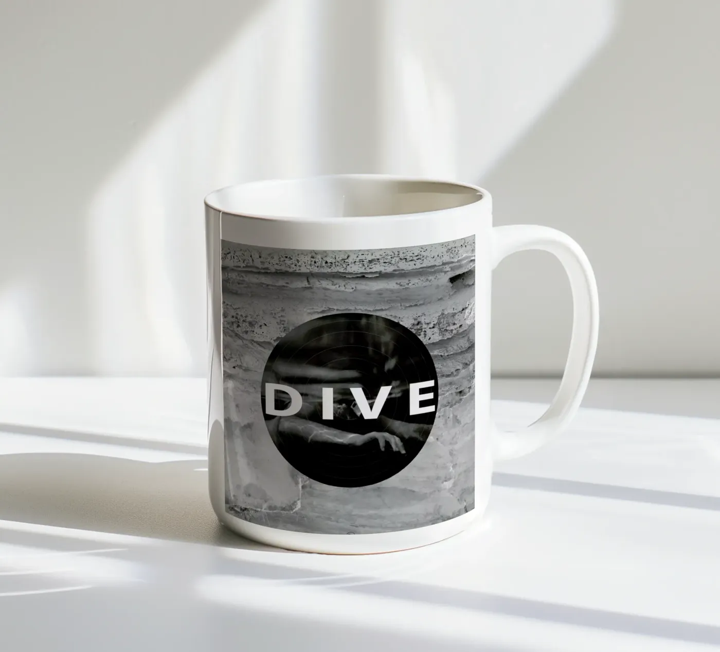 Dive ceramic mug by Nicolas Messaritis