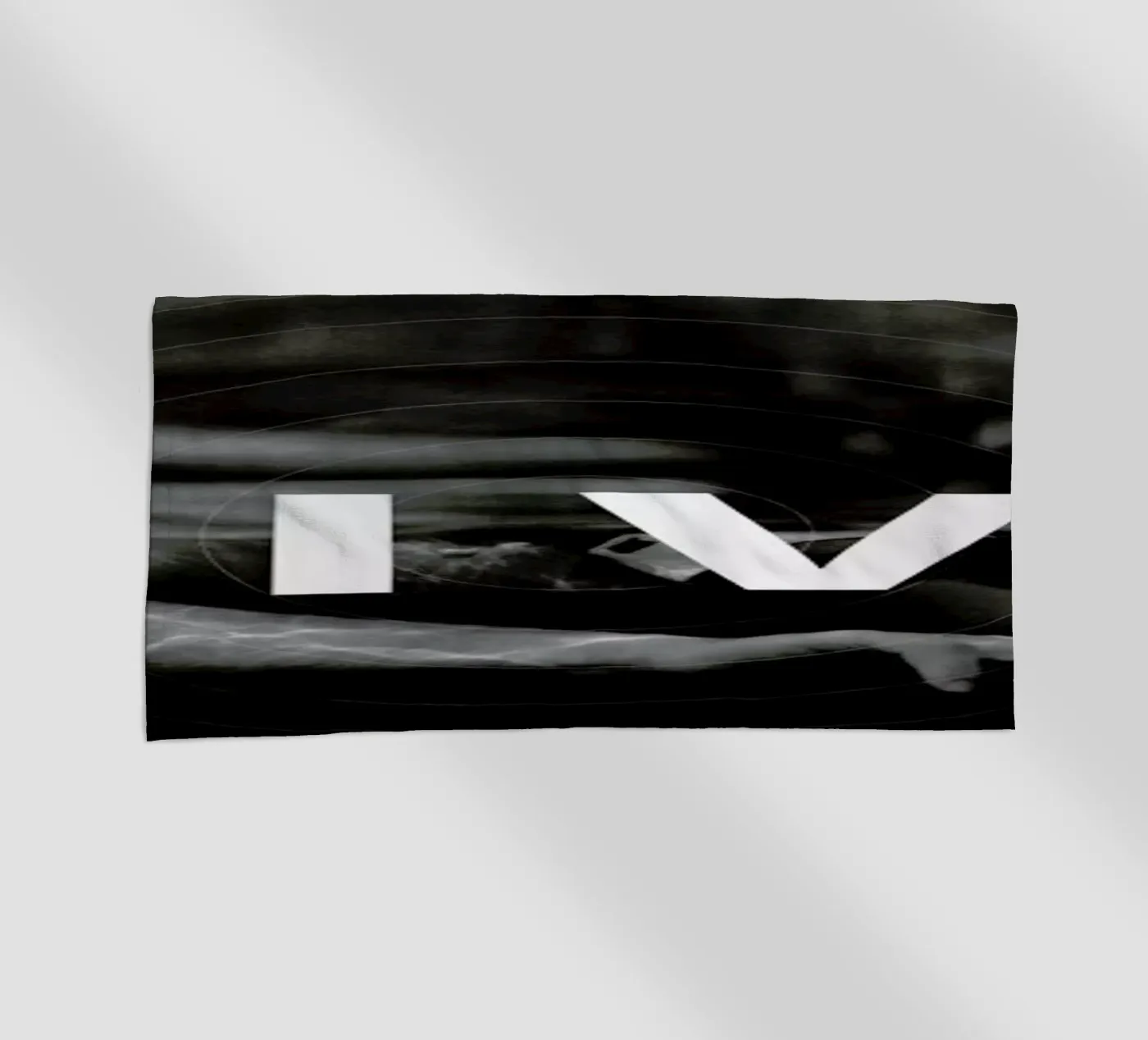 Dive beach towel by Nicolas Messaritis