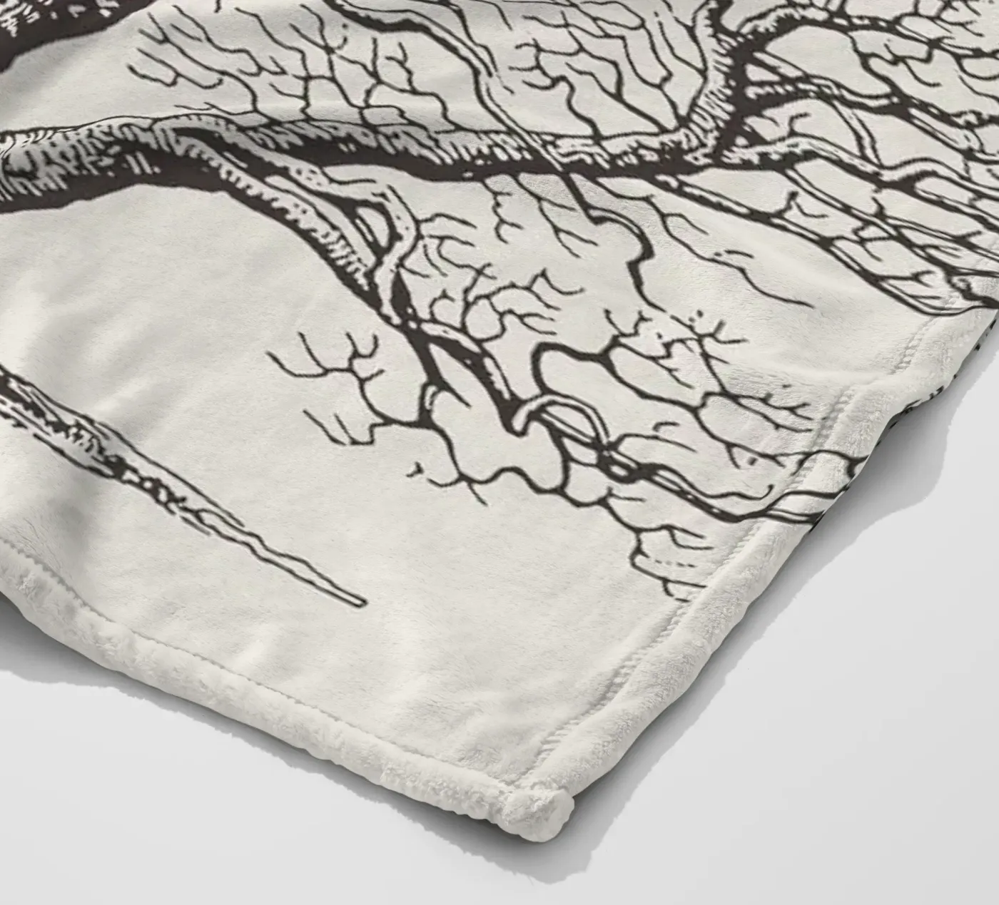 Winter Oak Tree Sketch fleecedeken van Apolo Prints