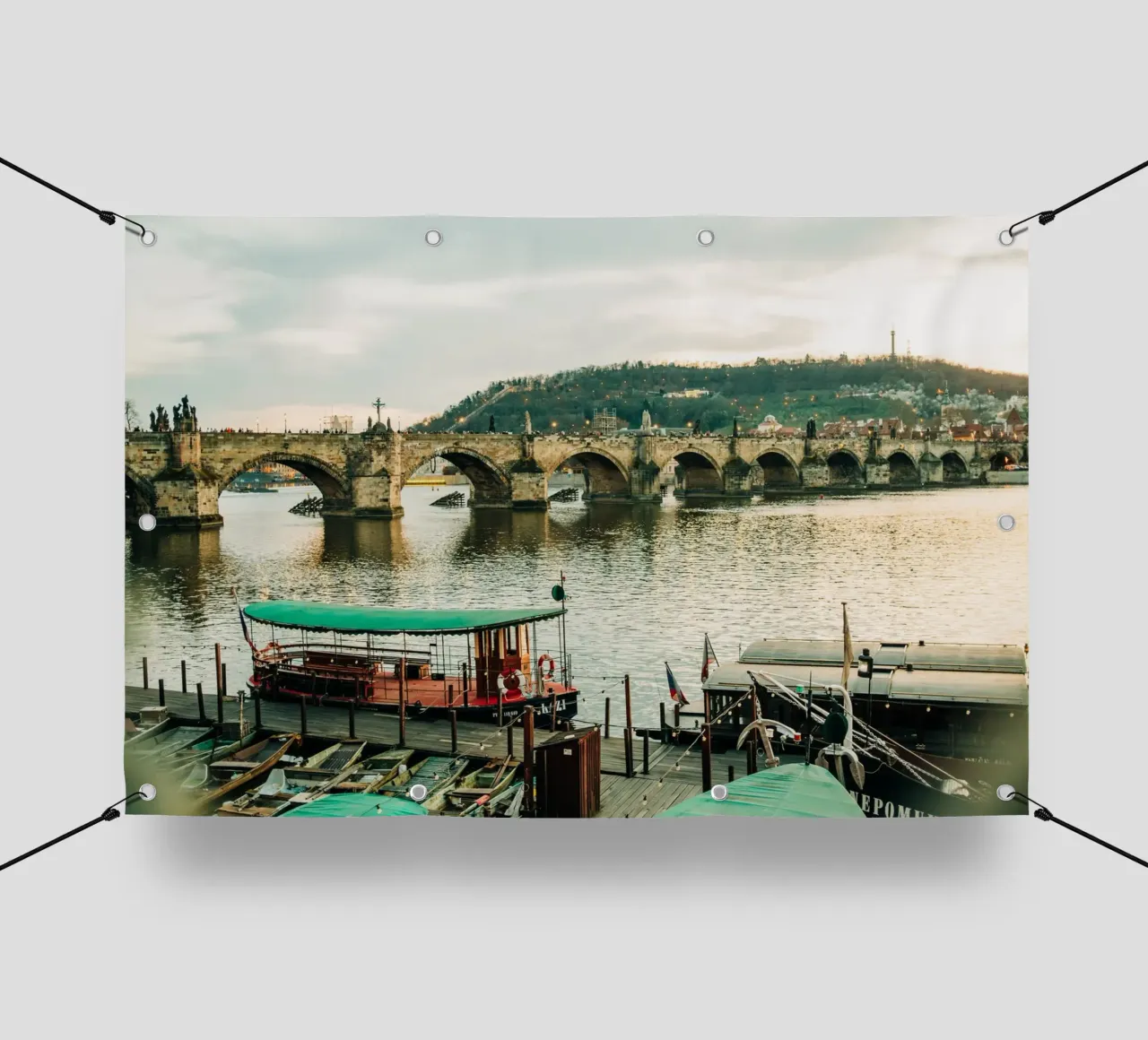 Praga, Ponte Carlo - Tramonto sul fiume Moldava telo in pvc da Bold and Retro