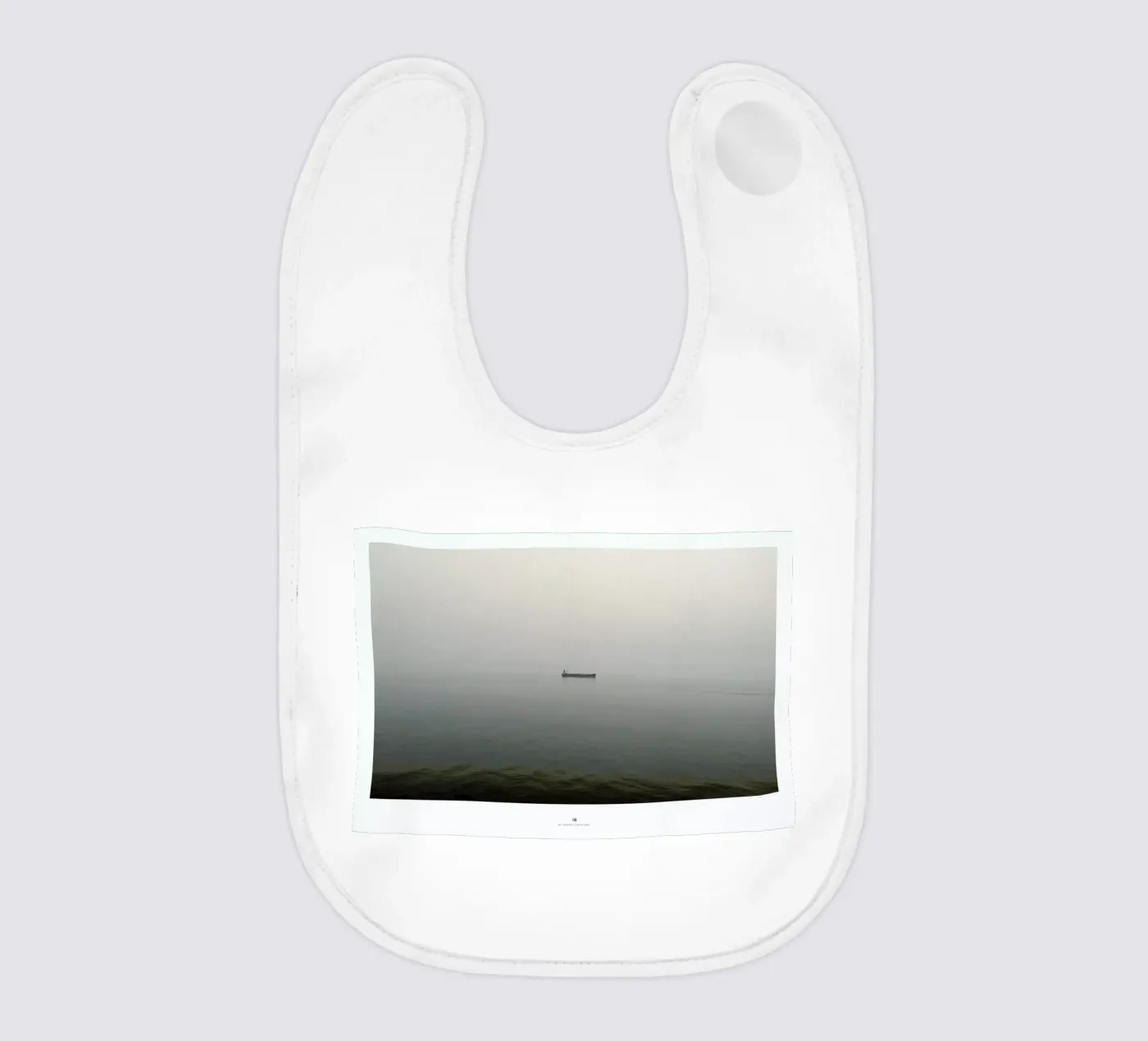 Sail baby bib by Nordic Creators