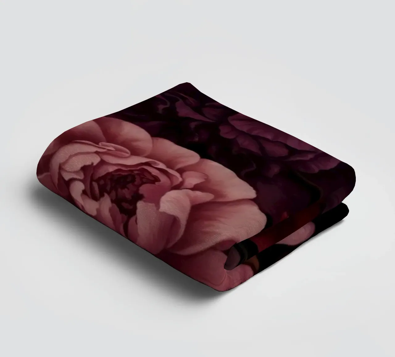 Grandezza vittoriana Fiori grandi rosso borgogna asciugamano da bagno da Andrea Haase Floral Passion