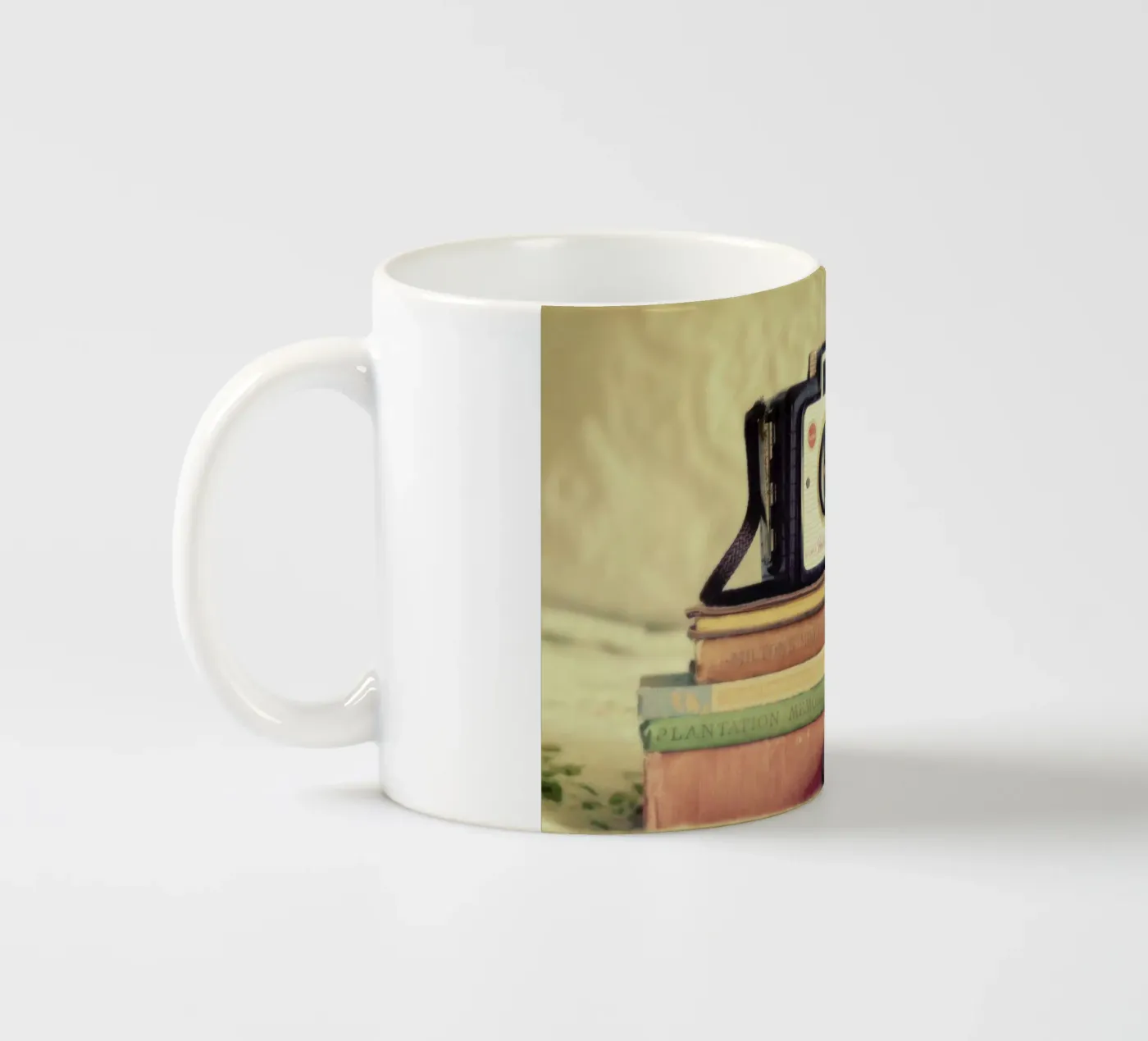 Smile ceramic mug by Robin Delean