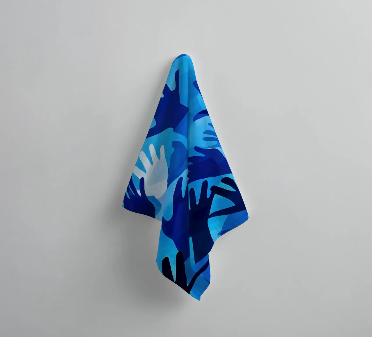 Blue hands | Pattern in different shades of blue towel by Autofocus