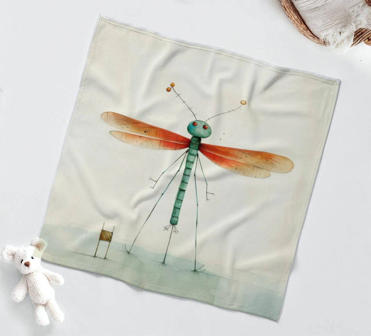 Libellula minima 1 coperta in pile da Minimal Animal Art