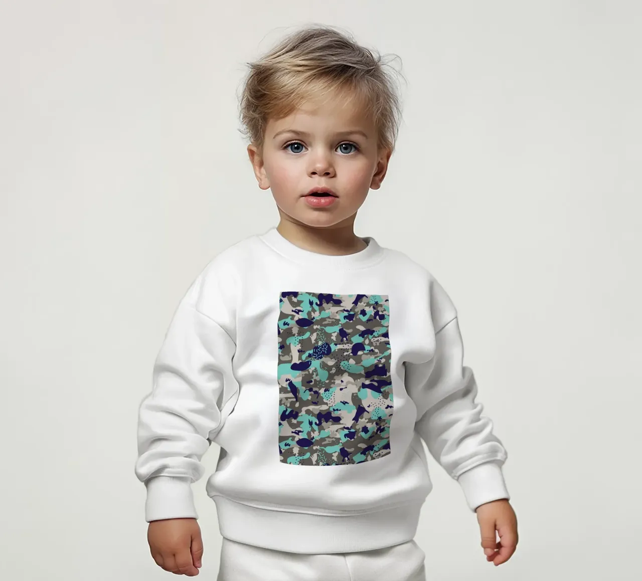 UN/HIDE - Camo Akhdir baby sweatshirt by Arthelps gGmbH