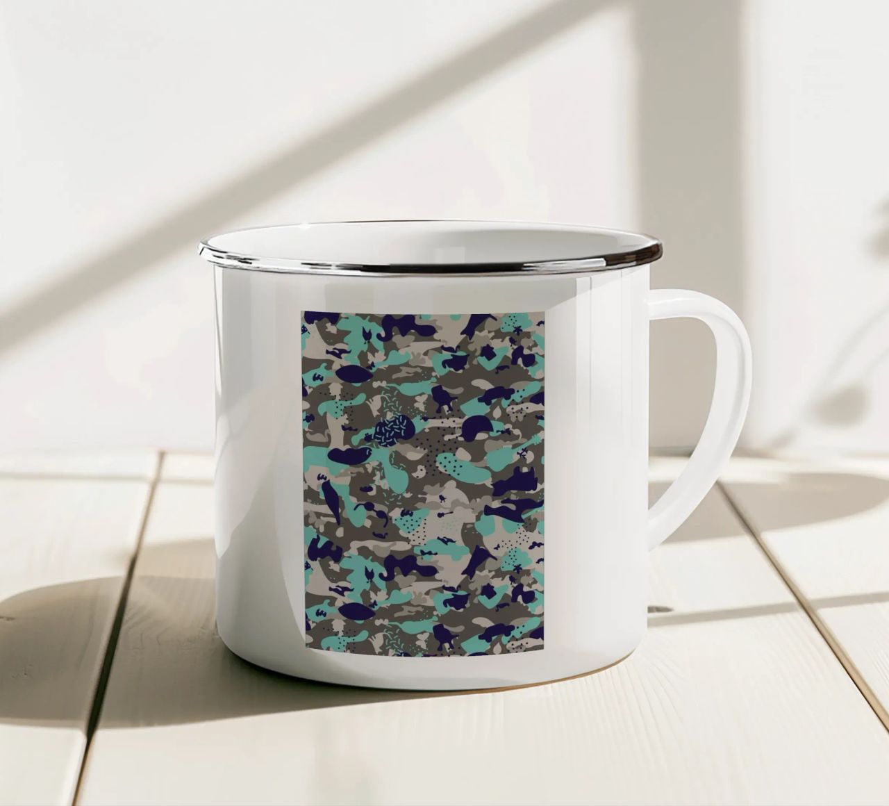 UN/HIDE - Camo Akhdir tazza in smalto da Arthelps gGmbH