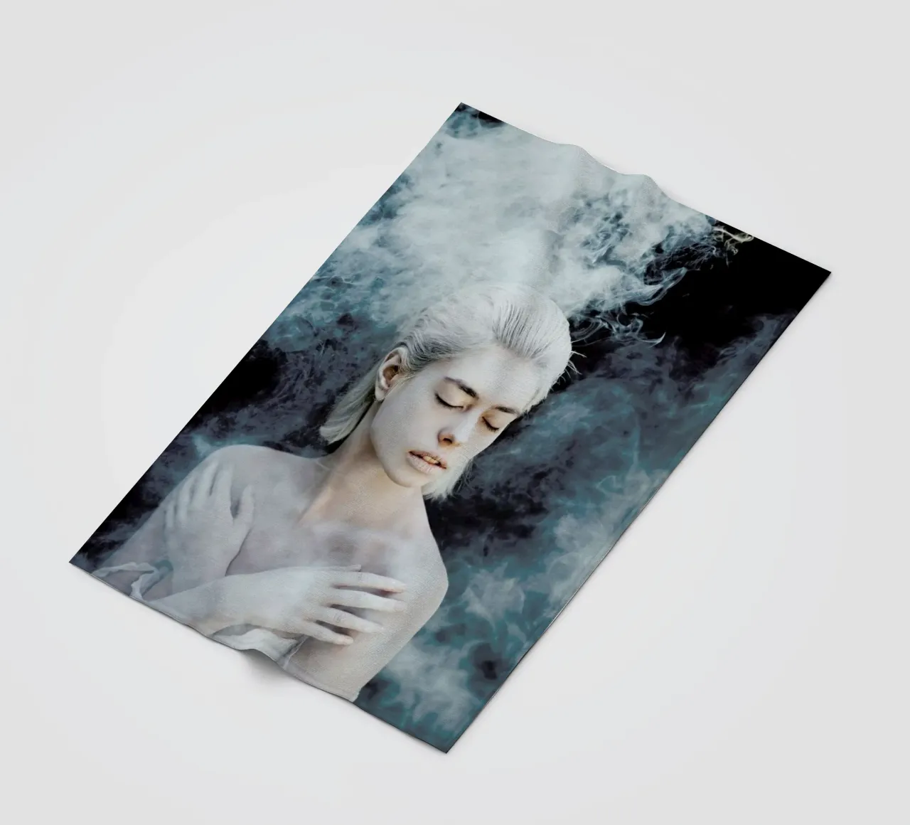 Illusion Fleecedecke von Jovana Rikalo