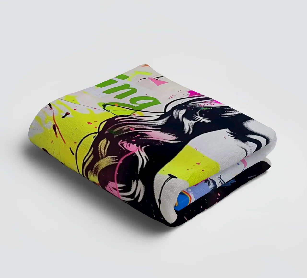 Mona Lisa pop-art towel by Carinaprint