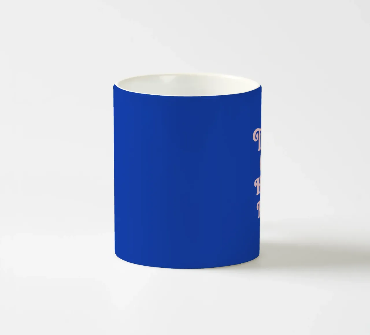 Questo è il nostro posto felice (Tono blu) tazza in ceramica da Paigaam Studio