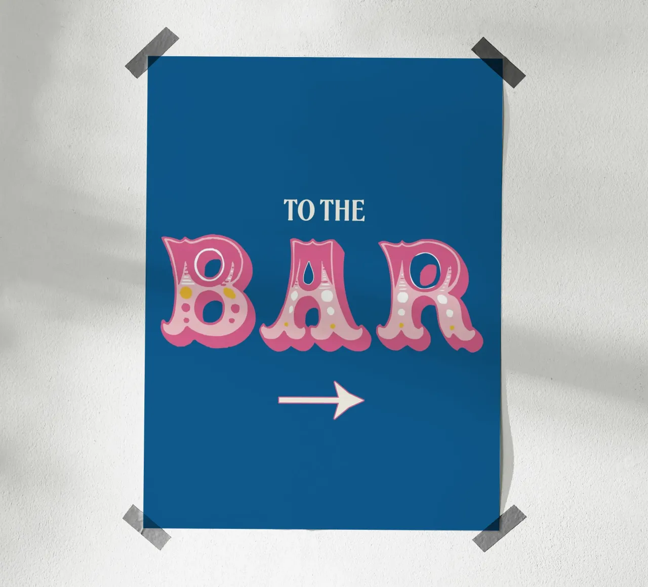 Al bar, insegna, citazione tipografica occidentale poster da Peaches Art Prints
