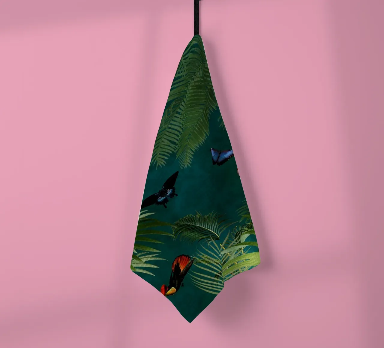 Giungla mistica d'epoca con pappagalli, colibrì e fogliame canovaccio da cucina da Vintage World - Uta Naumann