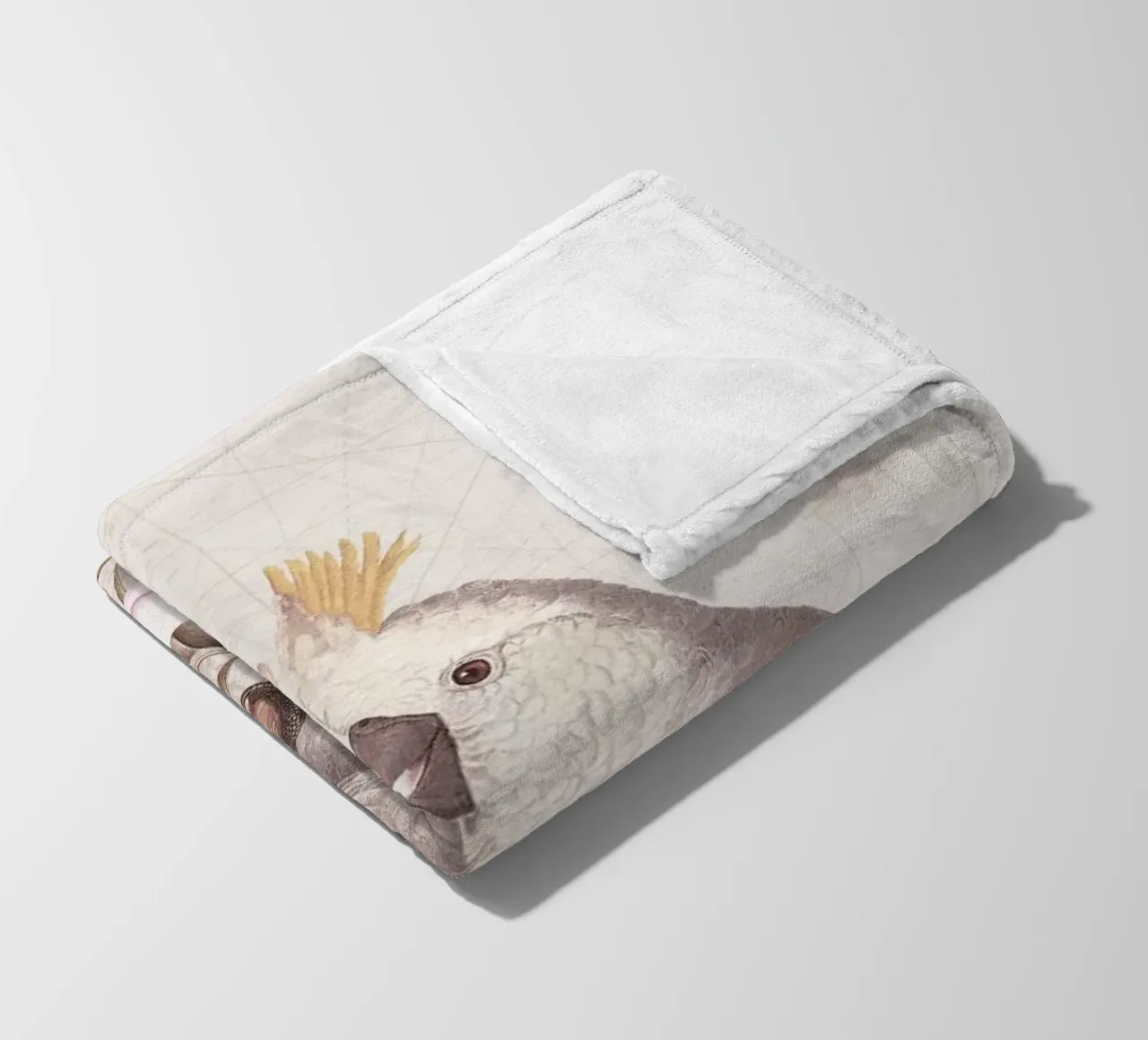 Cacatua vintage con giungla di magnolia e ibisco coperta in pile da Vintage World - Uta Naumann