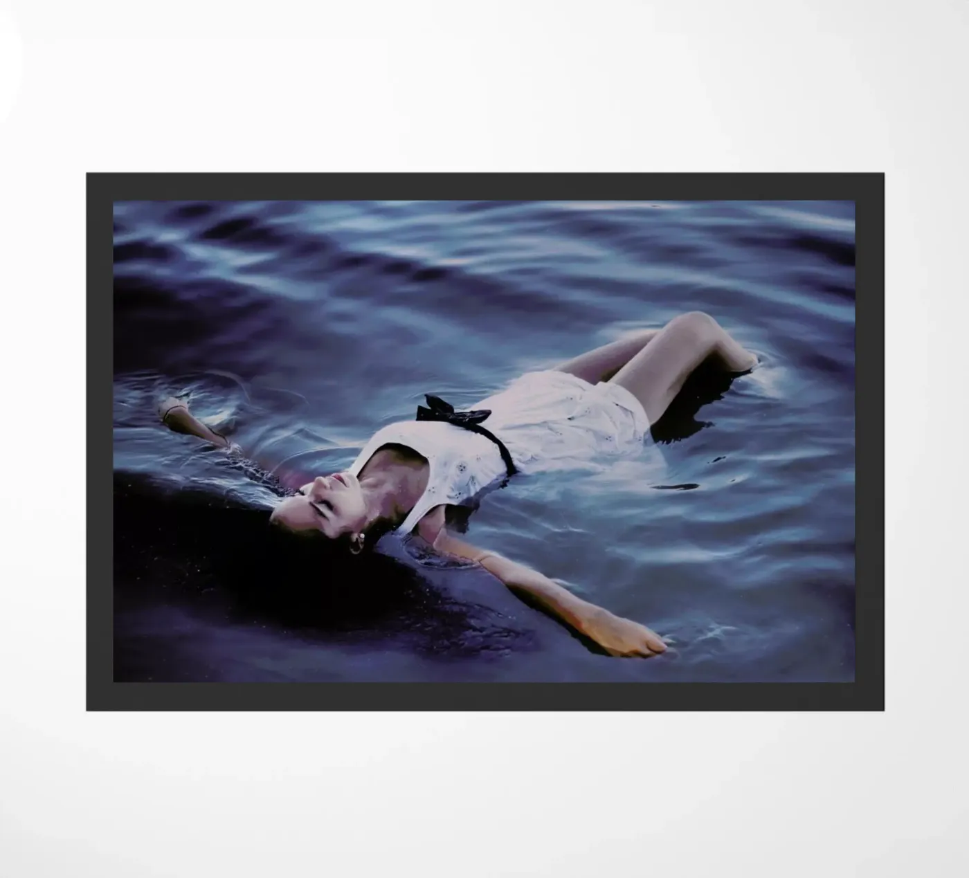 Soaking doormat by Jovana Rikalo