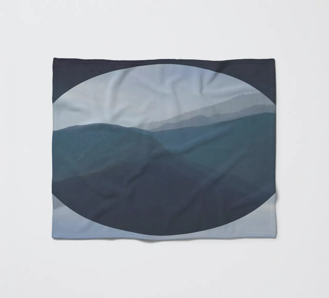 Redemption Fleecedecke von Nicolas Messaritis