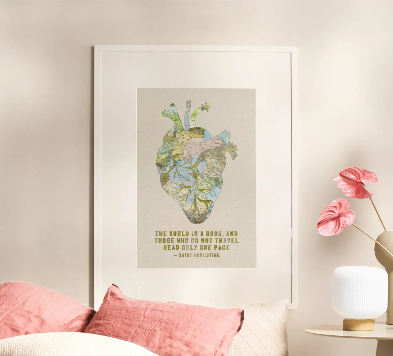 A Traveler's Heart poster con telaio in legno da Bianca Green