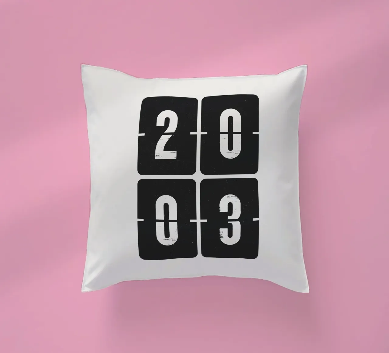 Année 2003 coussin de Vintagrafica