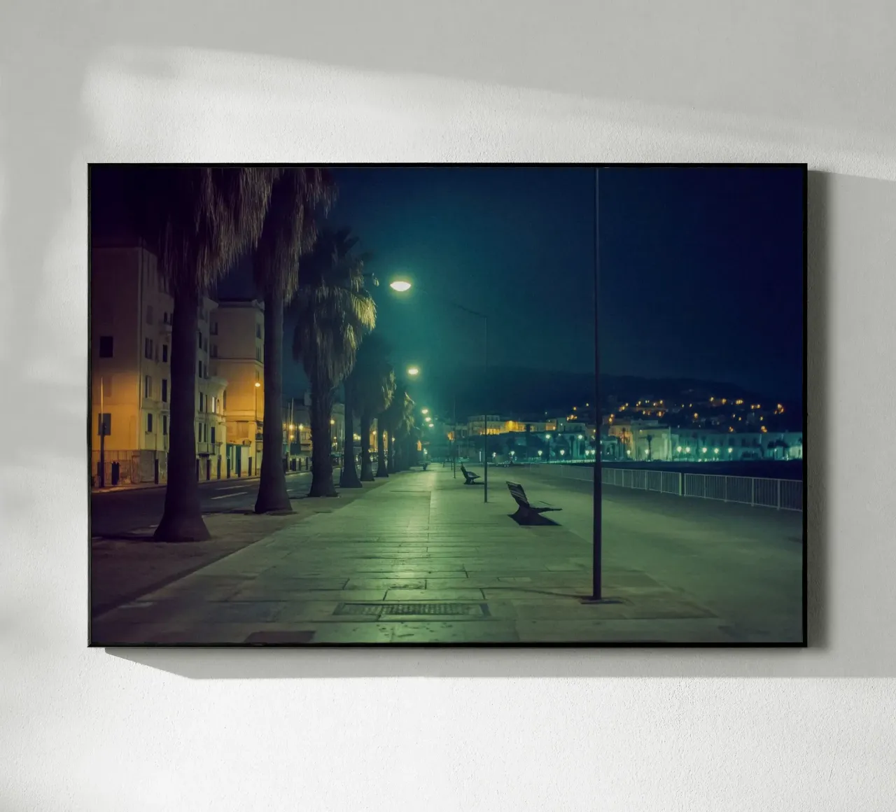 Ajaccio di notte - Promenade sous les palmiers plexiglass da By Night