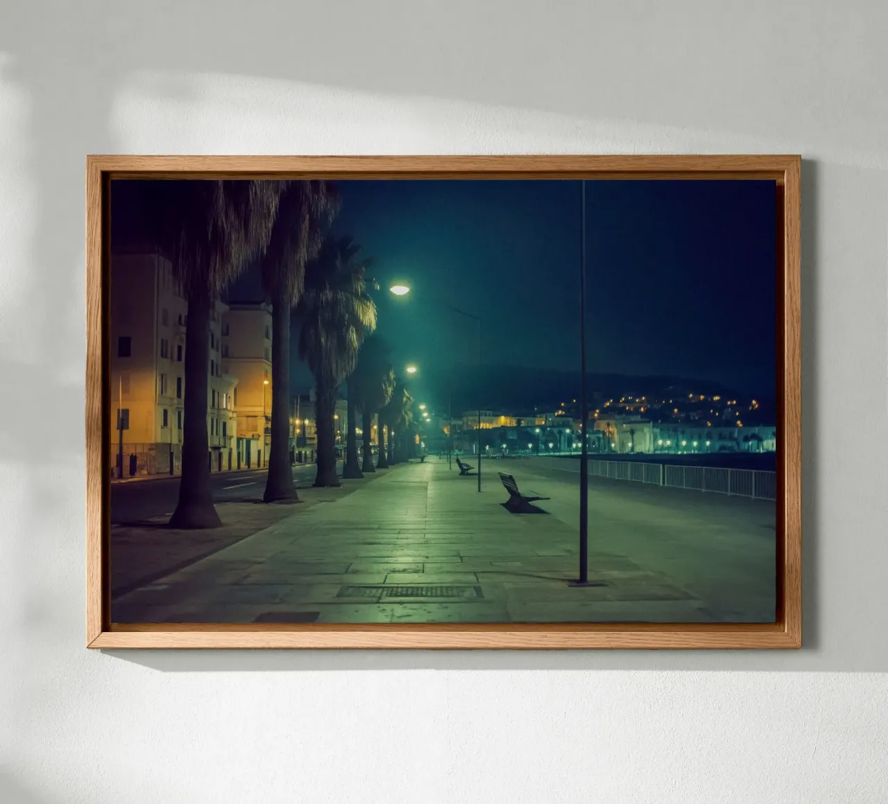 Ajaccio di notte - Promenade sous les palmiers tela con Cornice a cassetta da By Night