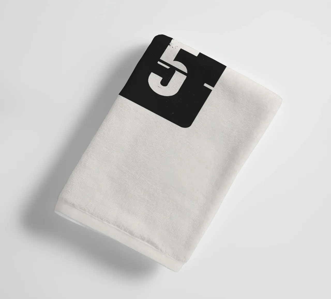 2005 Jaar badhanddoek van Vintagrafica
